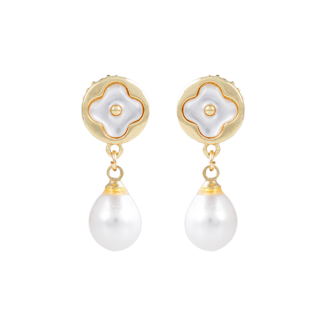 Daisy Grace Pearl Drop Earrings