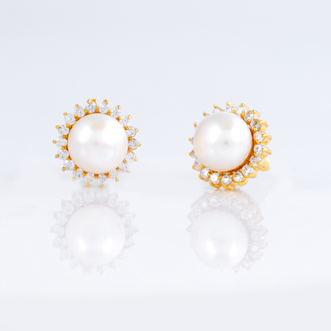Luxe Radiance Pearl Stud Earrings