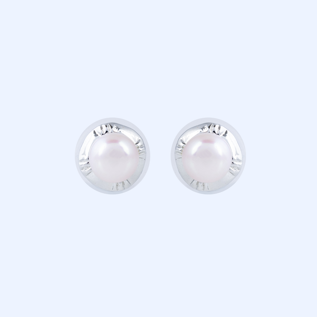 Aura Blush Pearl Stud Earrings