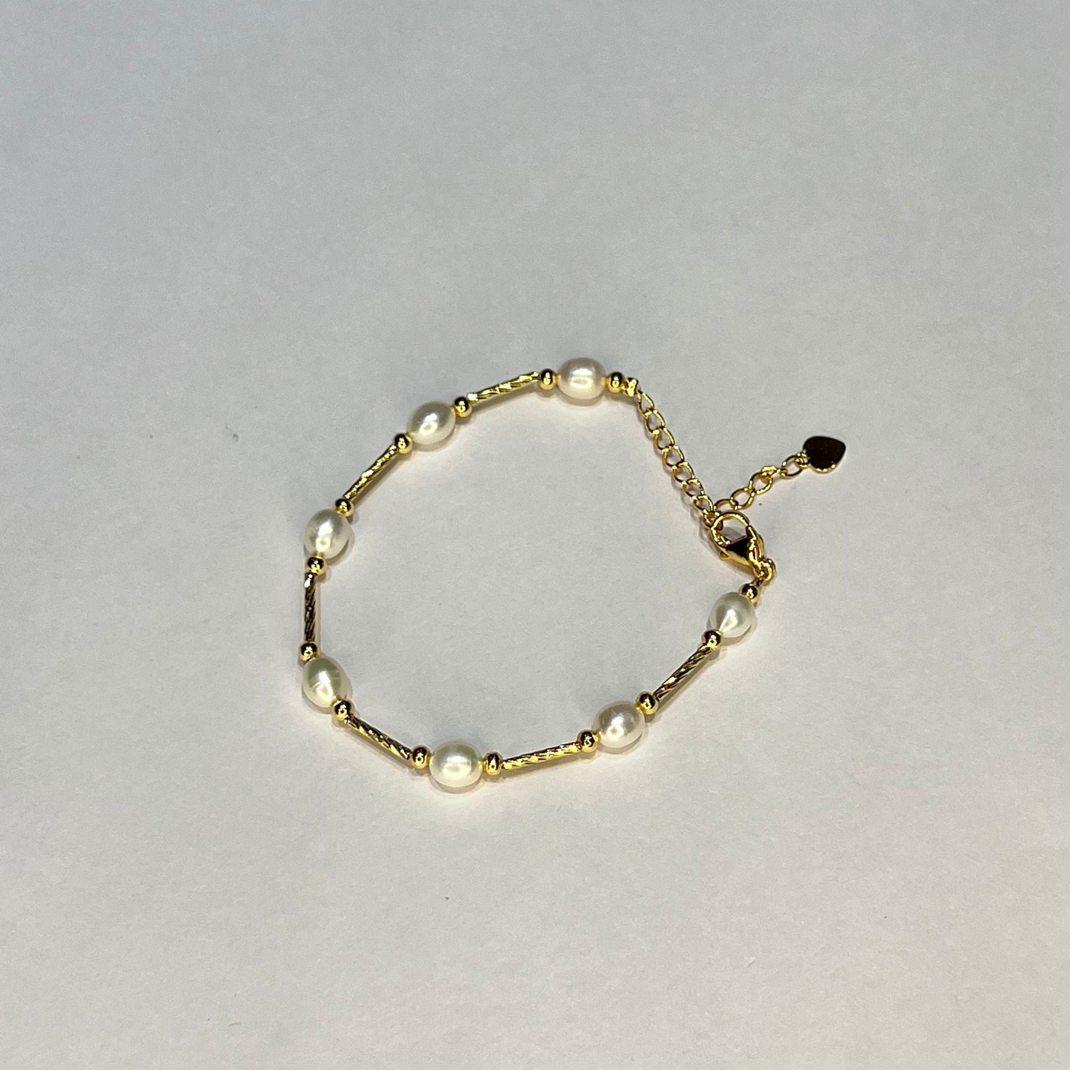 Golden Serenity Pearl Bracelet