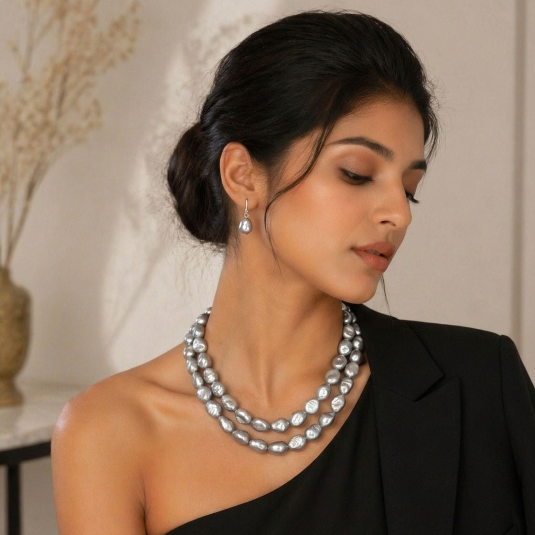 Midnight Baroque Pearl Necklace