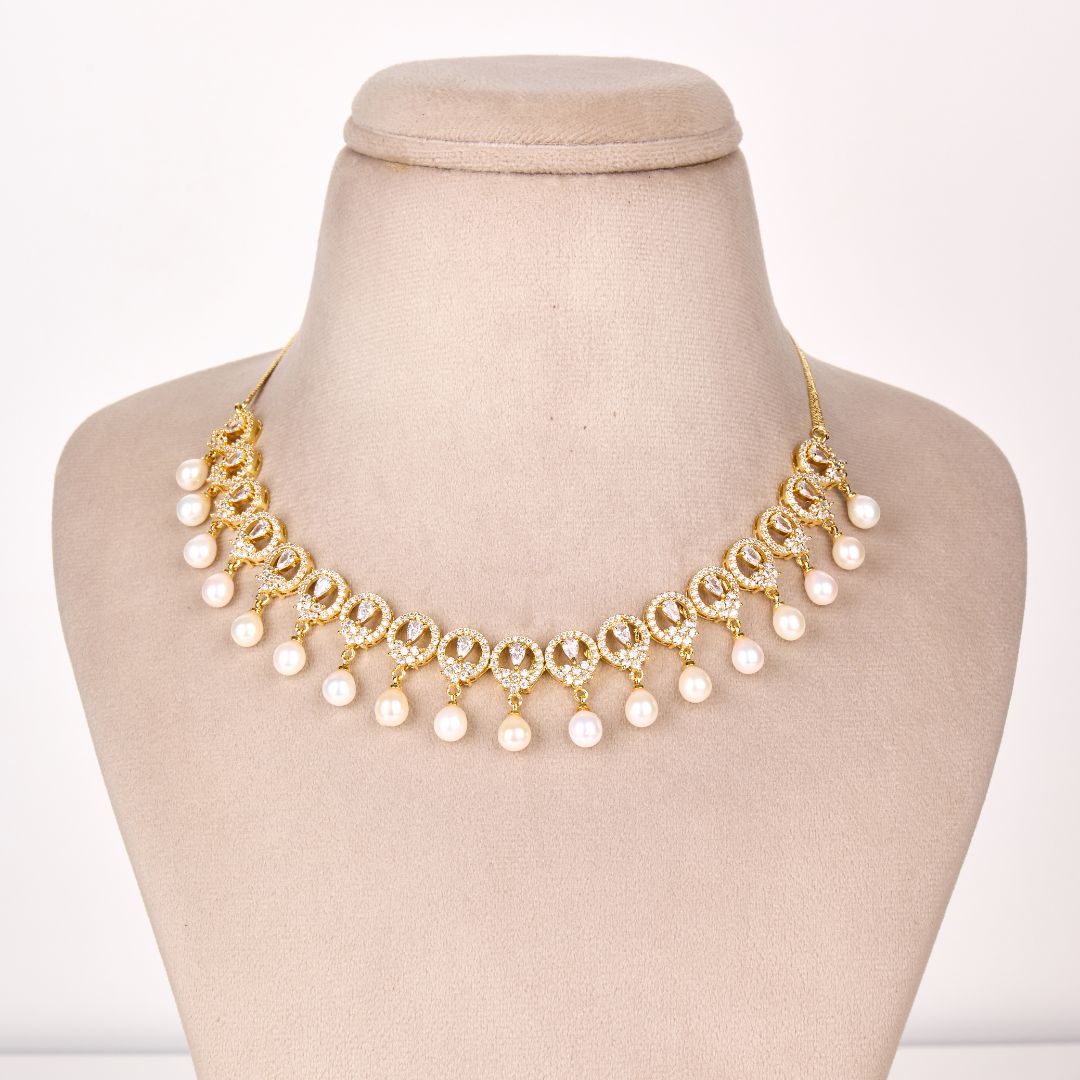 Maharani White Pearl Drops Necklace Set