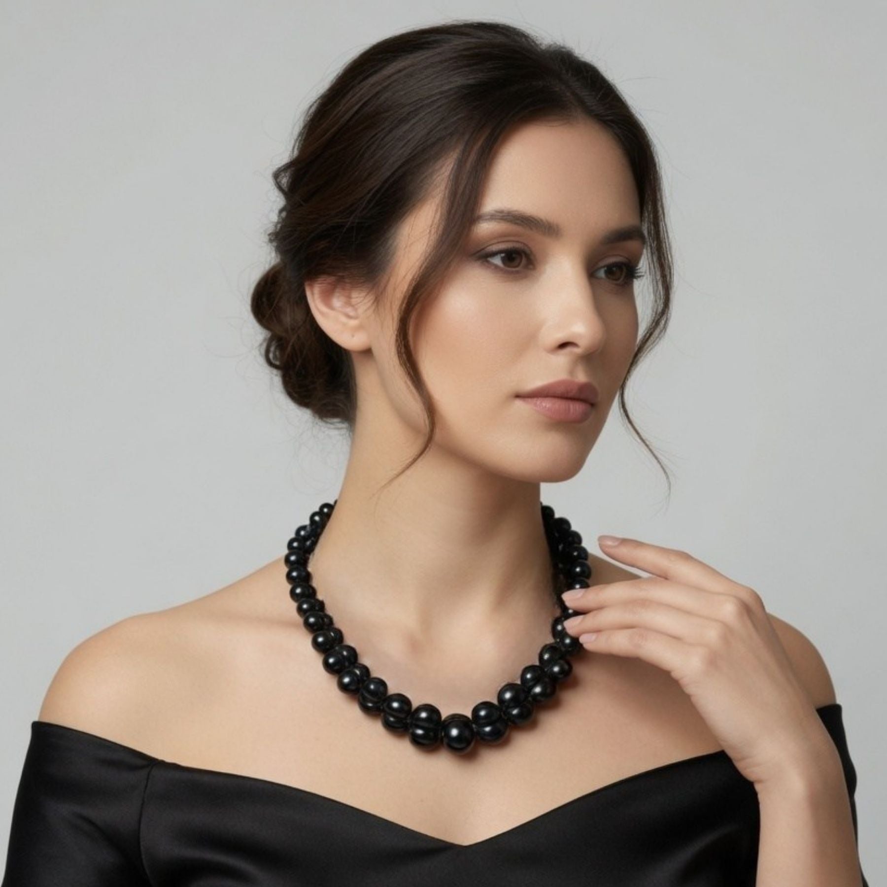 Dark Regalia Baroque Pearl Necklace
