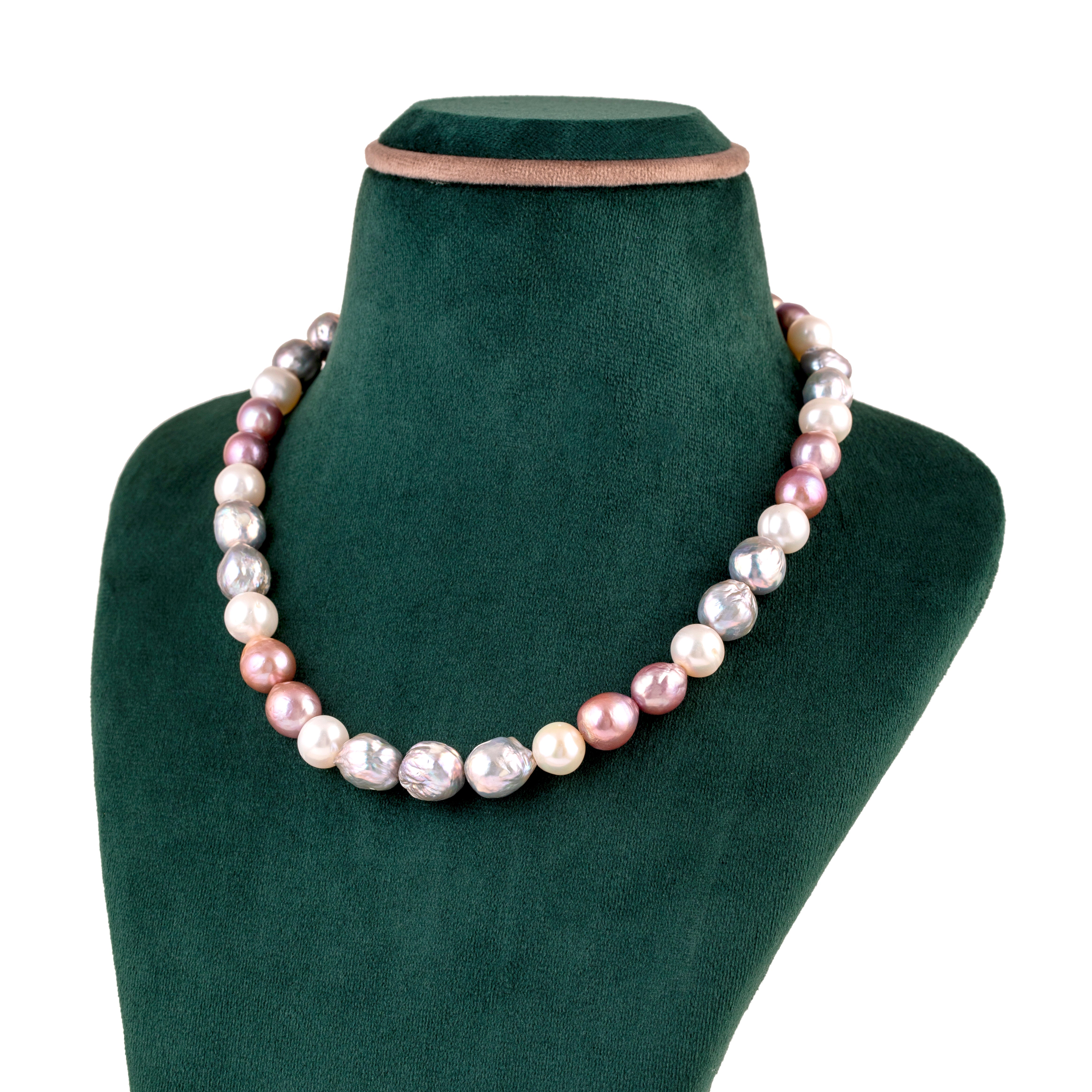 Tricolor Baroque Harmony Pearl Necklace