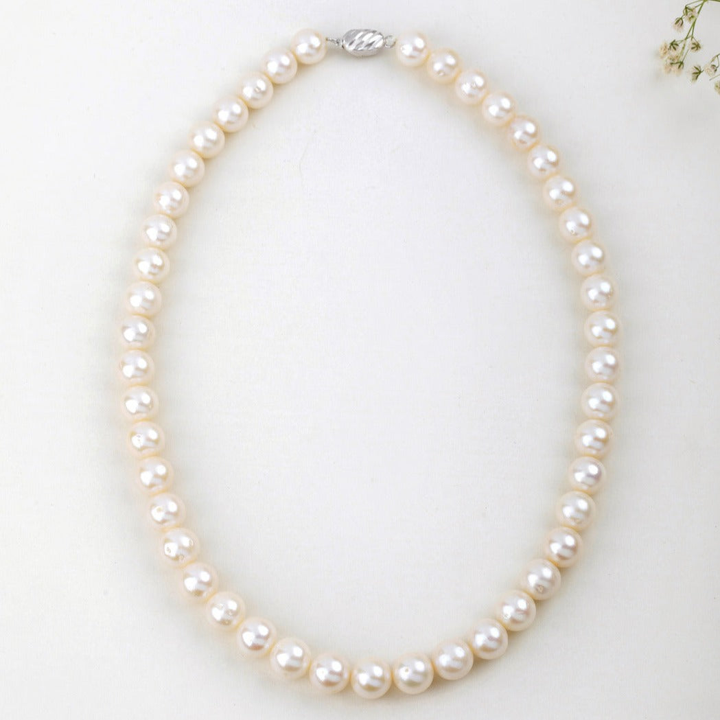 Freshwater White Pearl Necklace