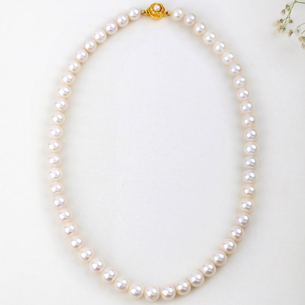 Freshwater White Pearl Necklace