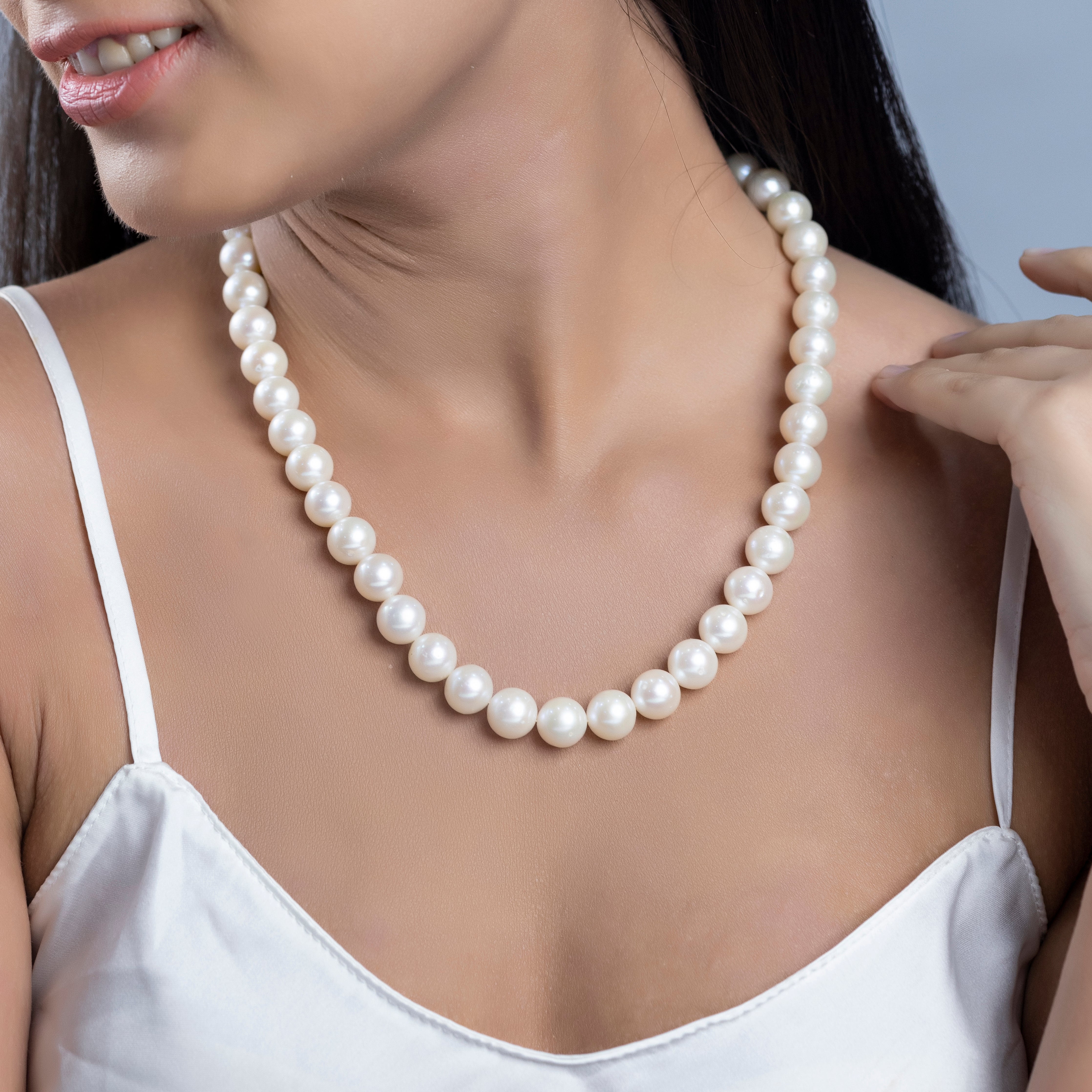 Freshwater White Beauty Pearl Necklace