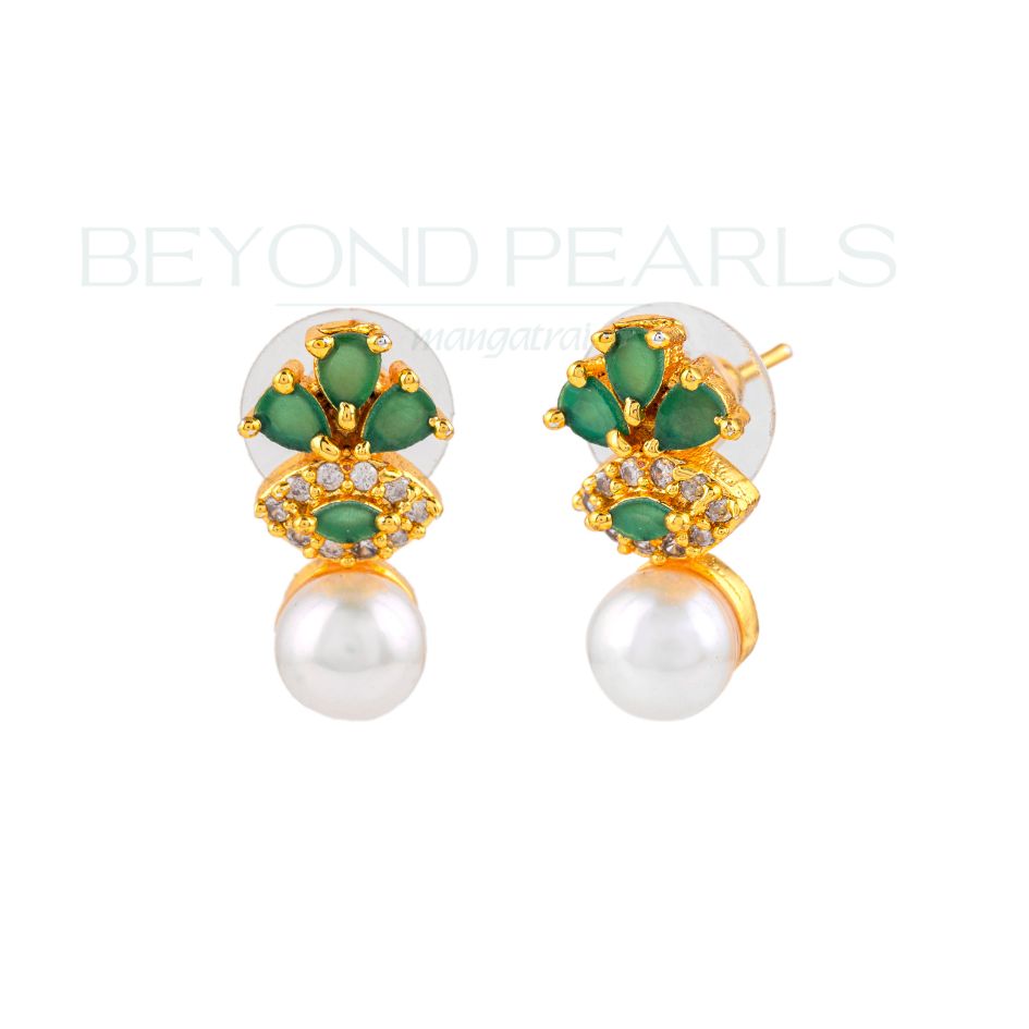 Emerald Radiance Pearl Studs