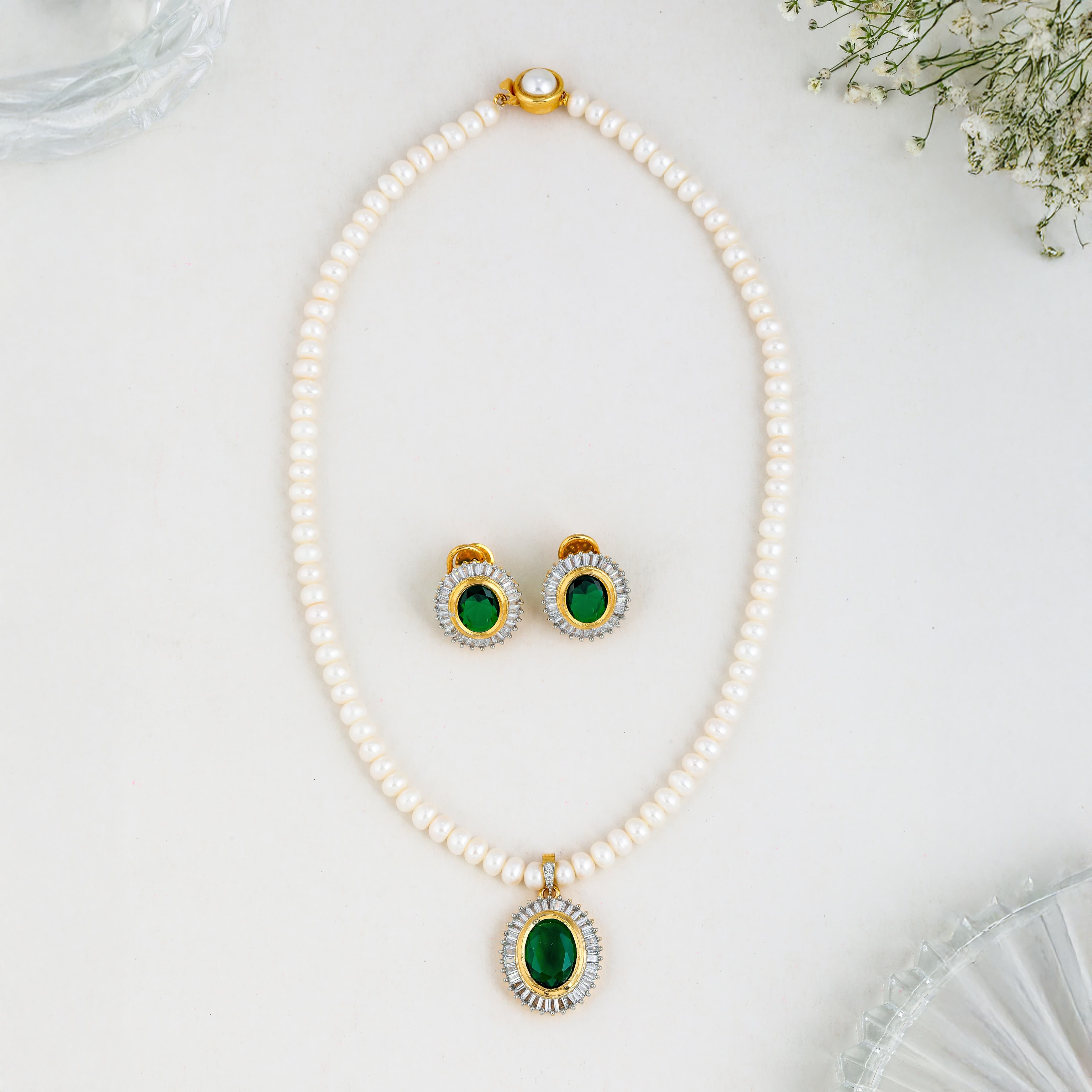 Oval Shaped Emerald Drop Pearl Jewelry Set