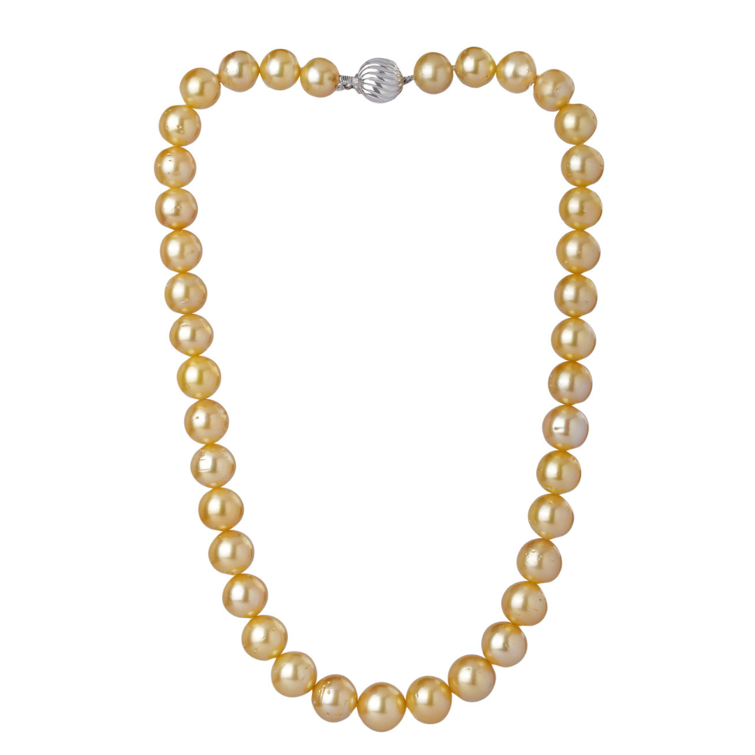 Single Line Pearl Necklace