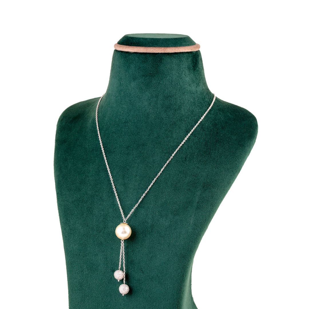 Pearl with Diamond Drop Chain