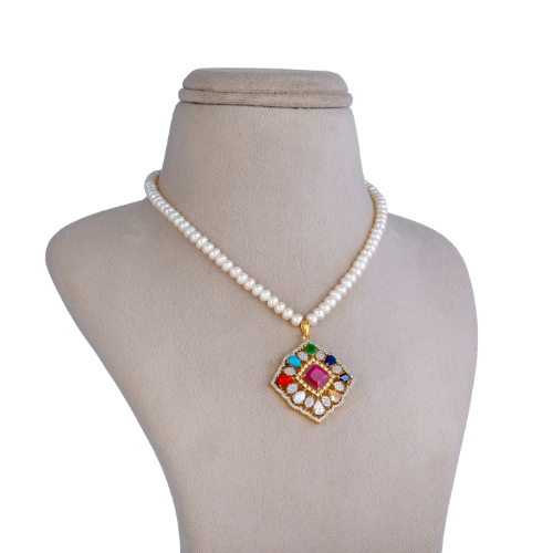 Multicolor Pearl Pendant Set