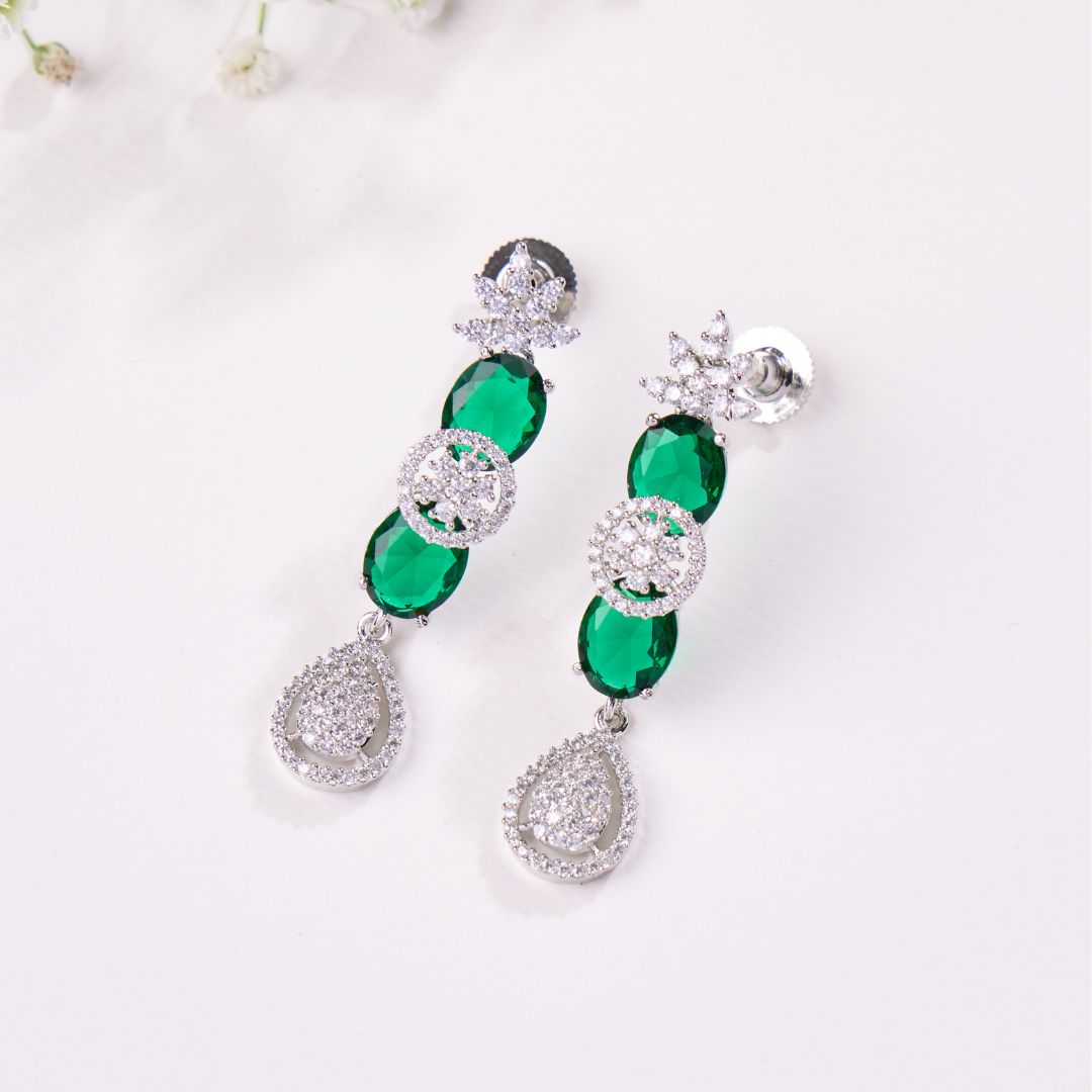 Emerald Silver Accents Pearl Necklace Set