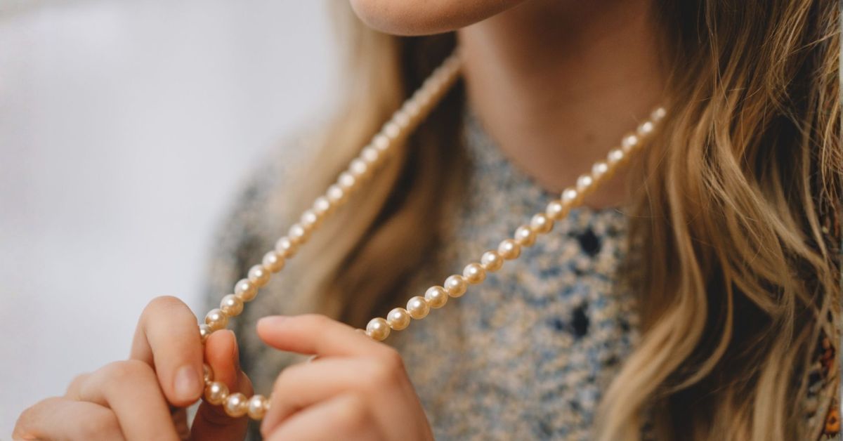 Pearl Benefits for Females: Beauty, Health & Timeless Elegance
