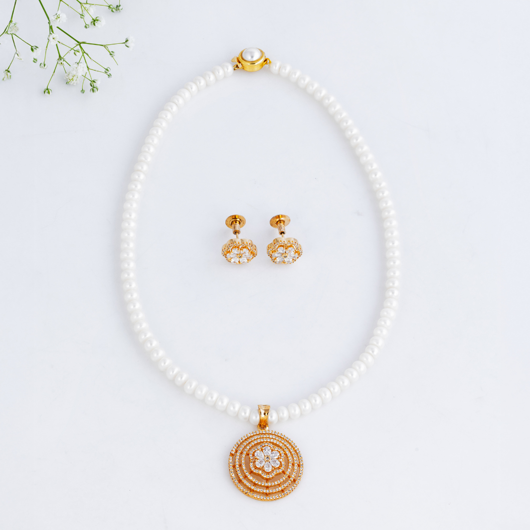 Golden Mandala Pearl Pendant Set