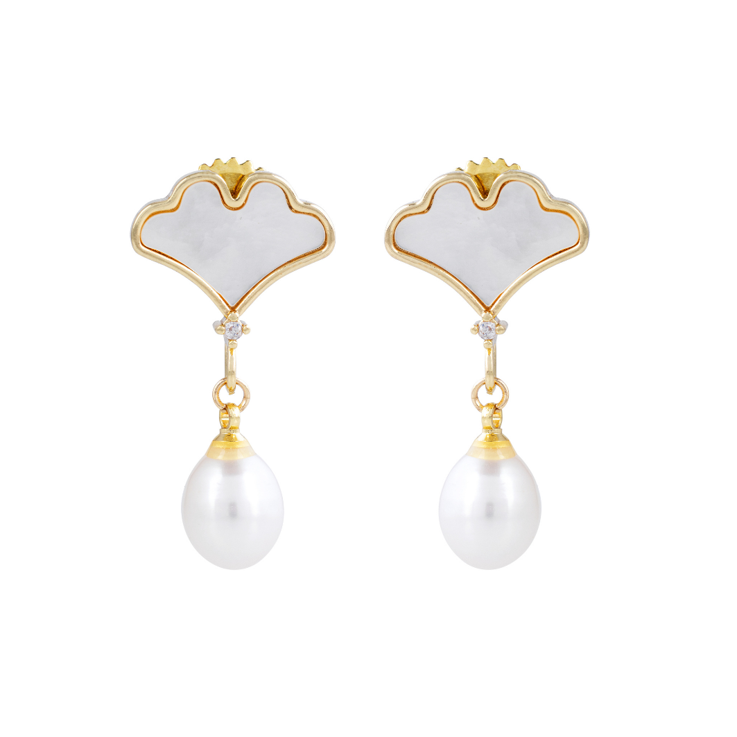 Cloud Shine Pearl Drop Earrings