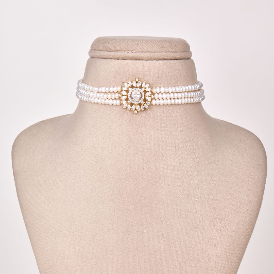 Floral Whisper Pearls Choker set