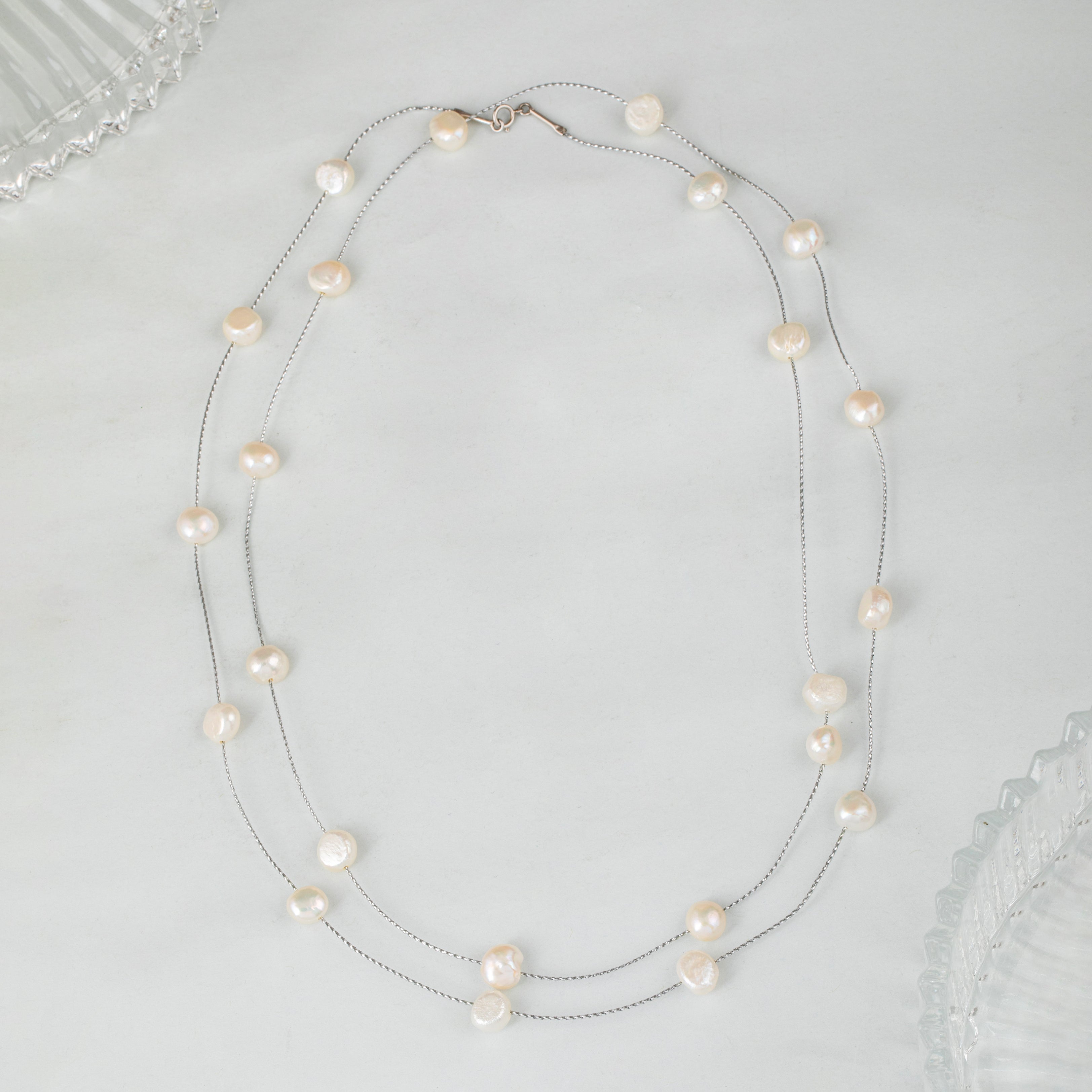 White Station Freshwater Pearl Necklace