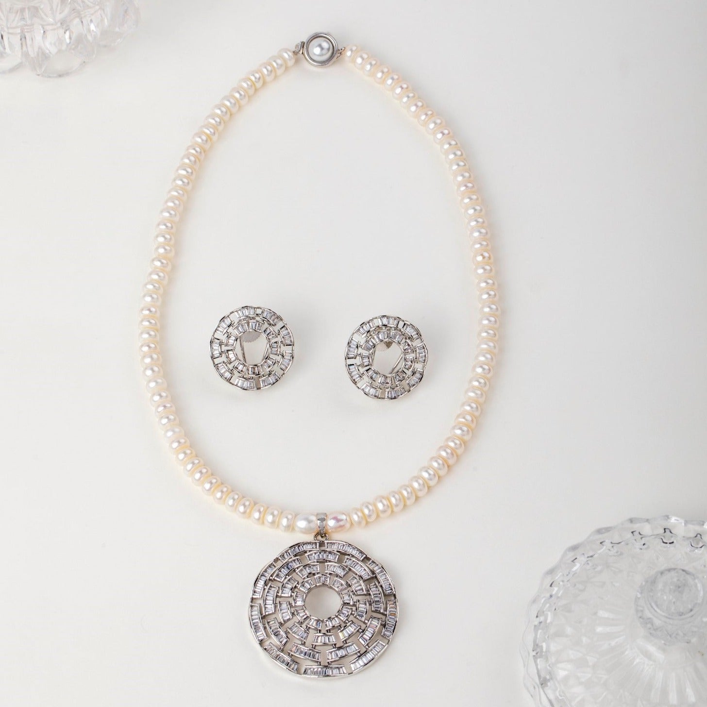 Shimmering Constellation Pearl Necklace and earring set