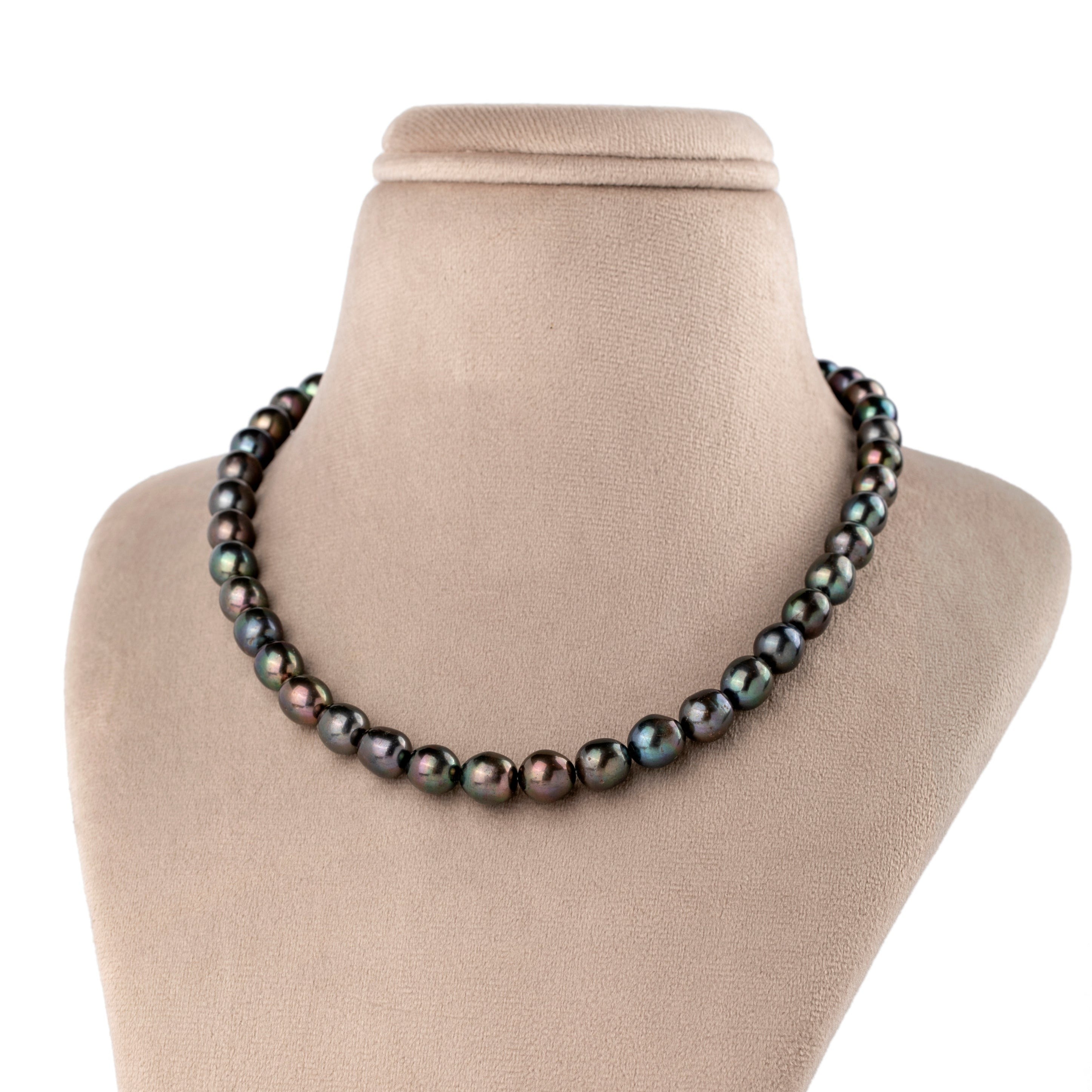 Midnight Allure Freshwater Necklace
