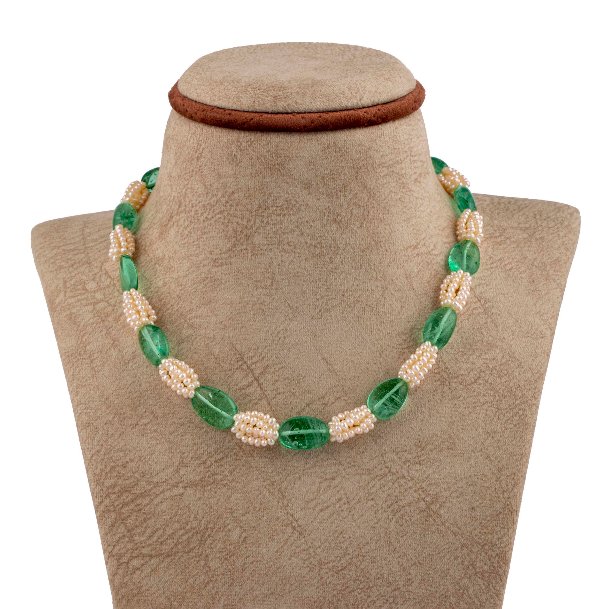 Green Bead Oasis Seed Pearl Necklace