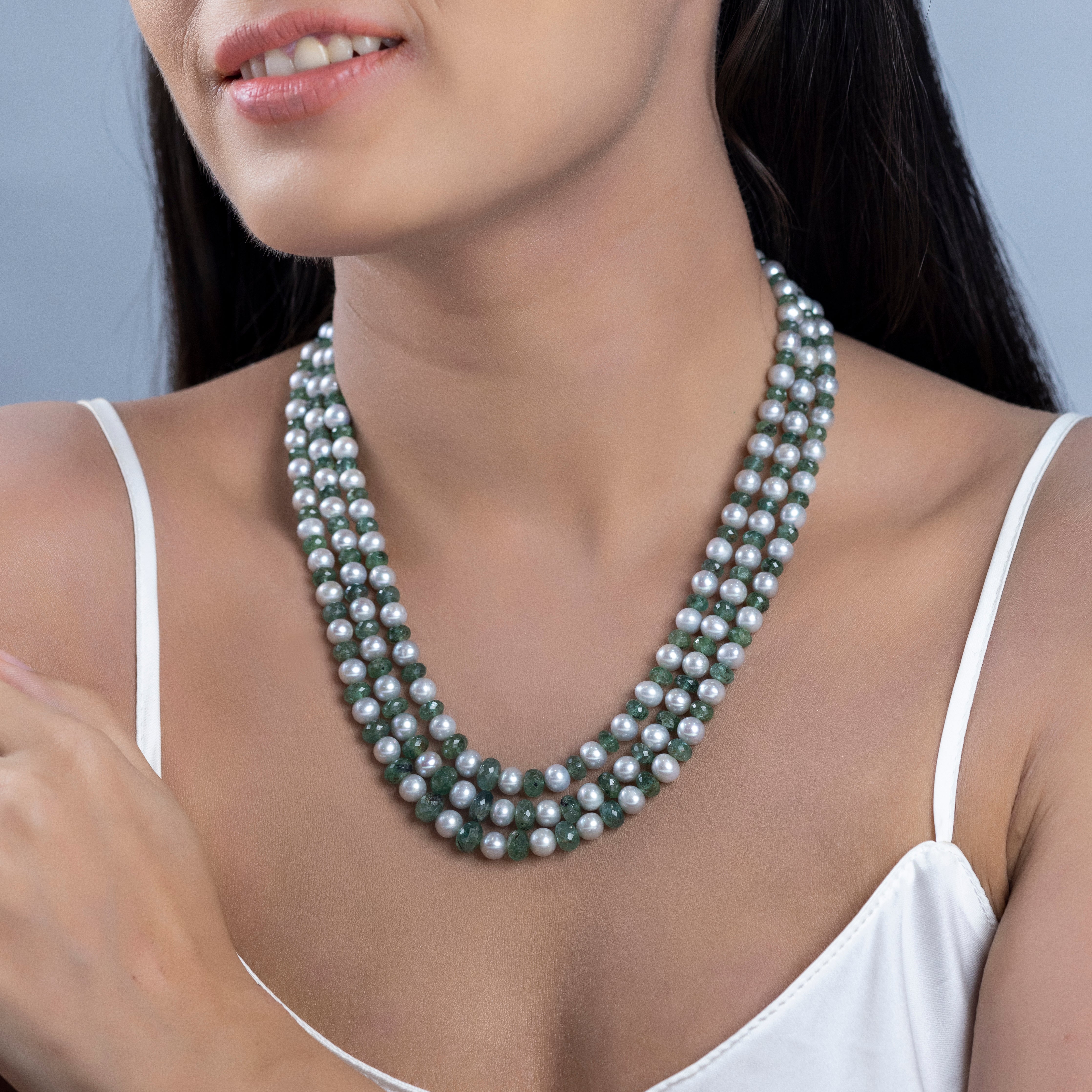 Verde Freshwater Pearl and Emerald Necklace