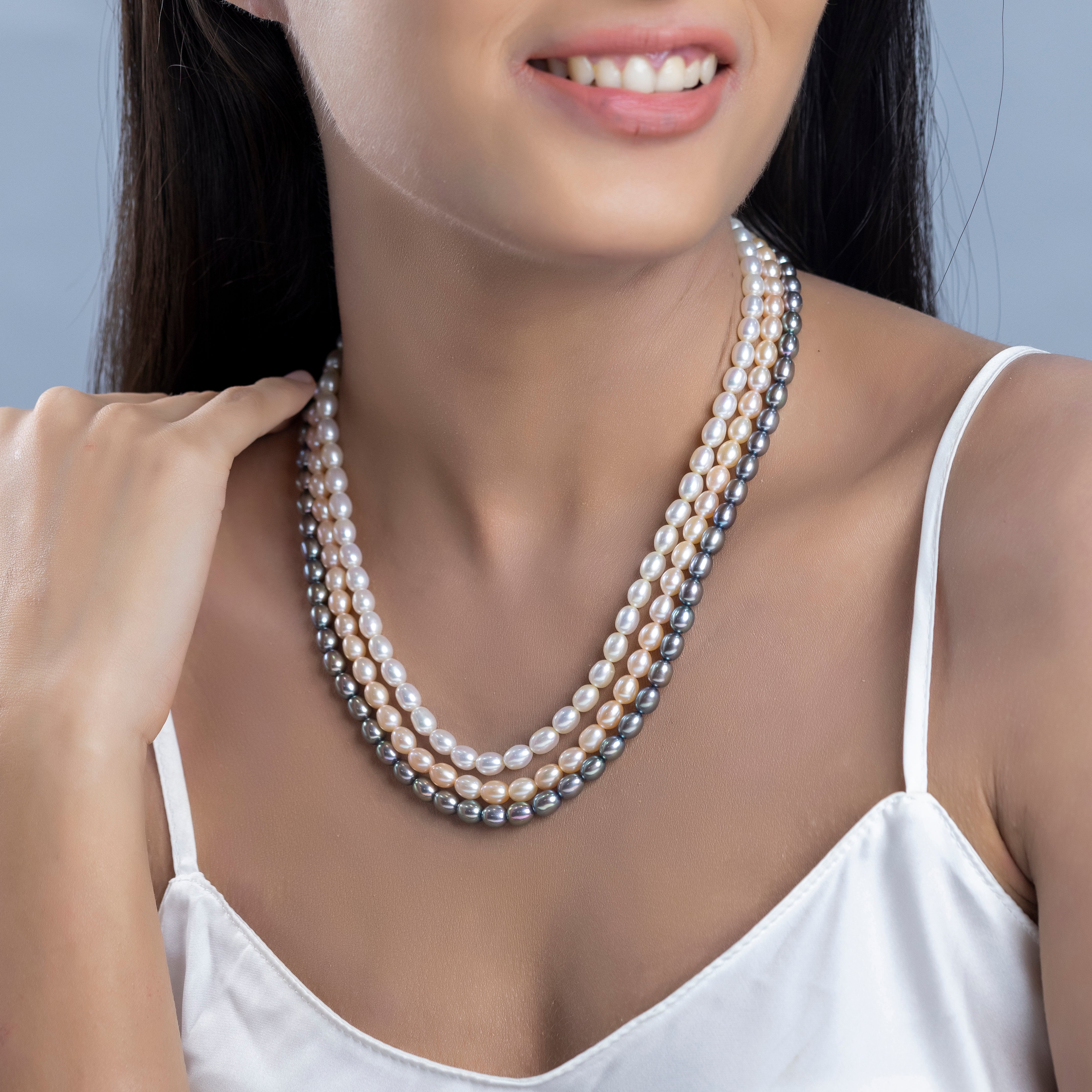 Tricolor Elegance Oval 3-Line Freshwater Pearl Necklace