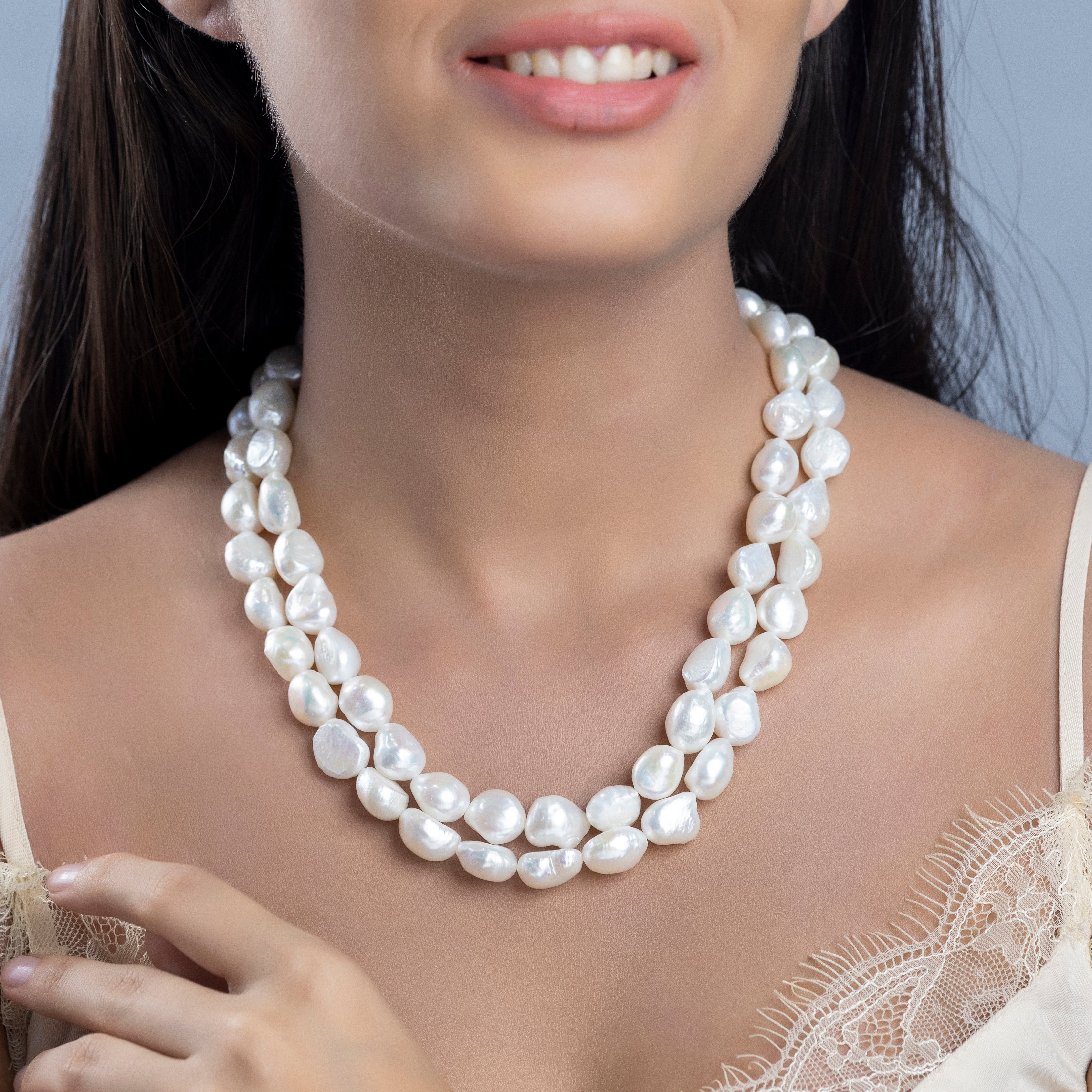 Freshwater Lust White beauty 2-line Pearl Necklace