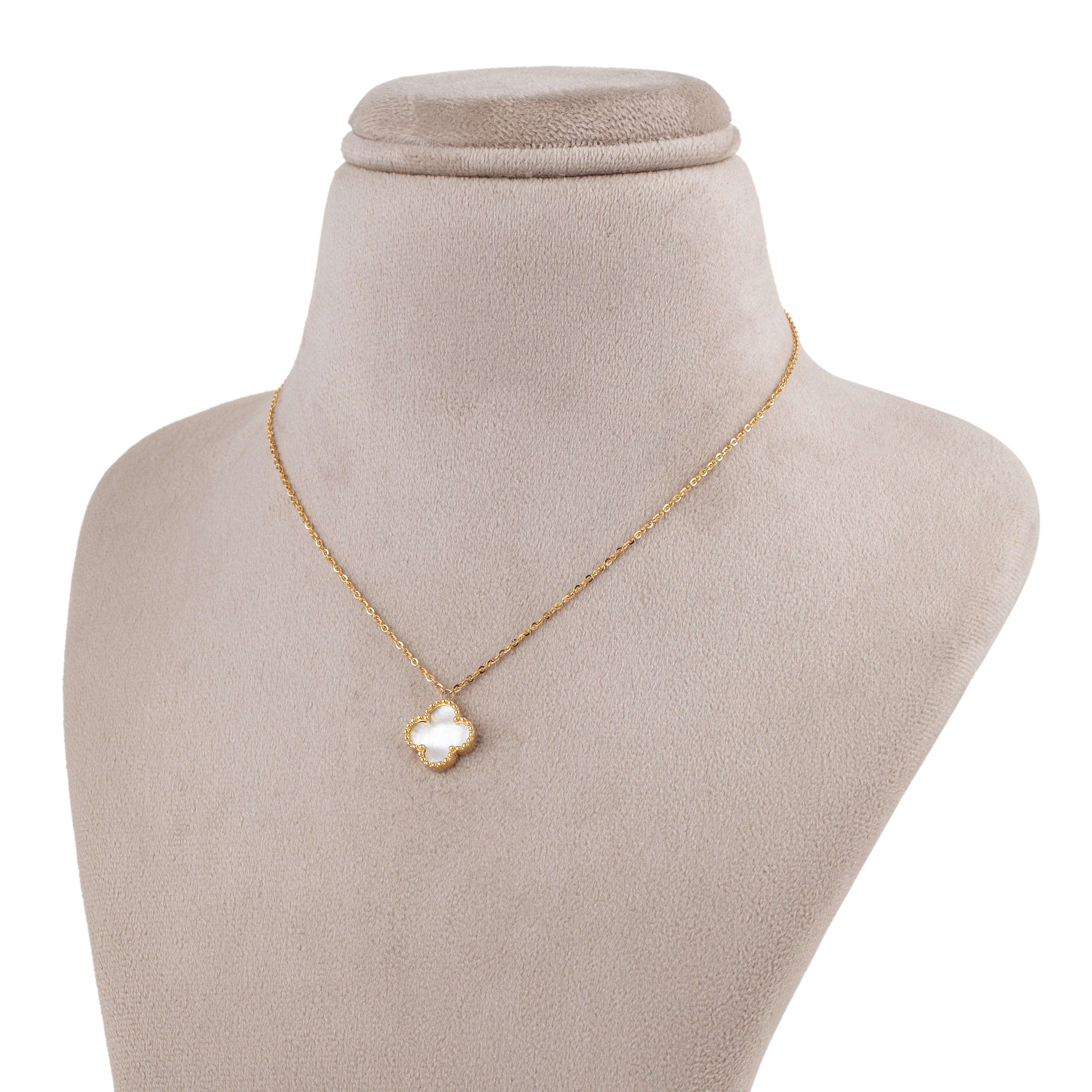 Pearly Bud Yellow Gold Necklace