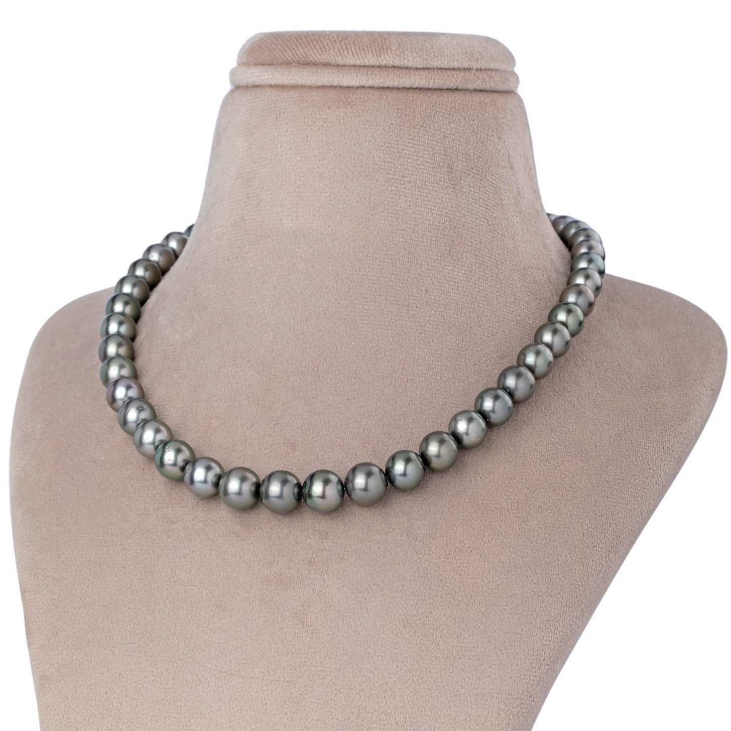 Gleaming Seabreeze Single Strand Pearl Necklace