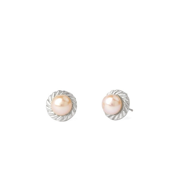 Radiant Pearl Spark Stud | Freshwater Earrings