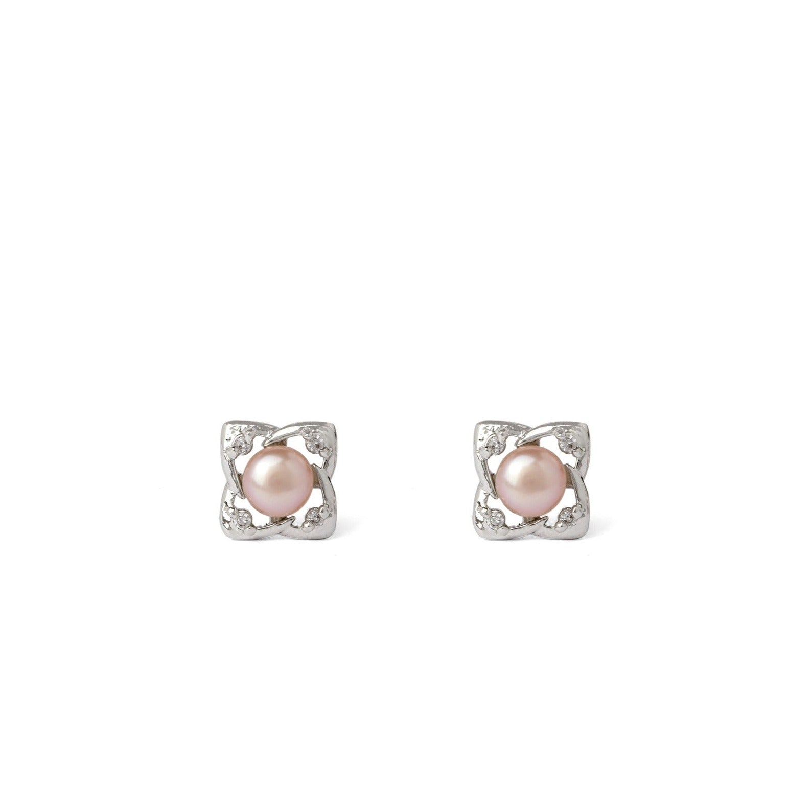 Blush Pearl Sparkle Earring