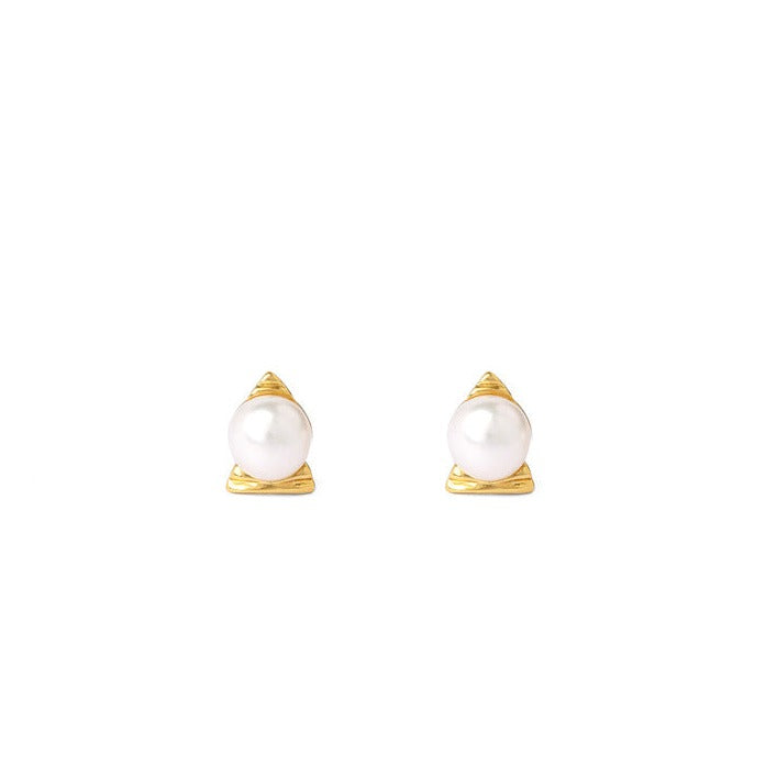 Glistening White moonlight Pearl Stud