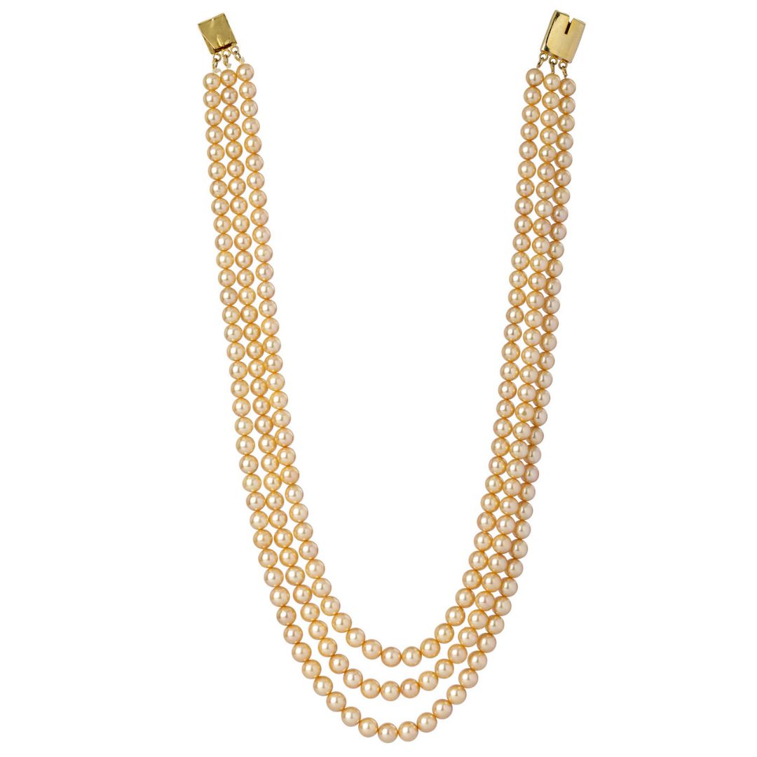 Pearlescent Symphony Akoya Three-Line Pearl Necklace 1
