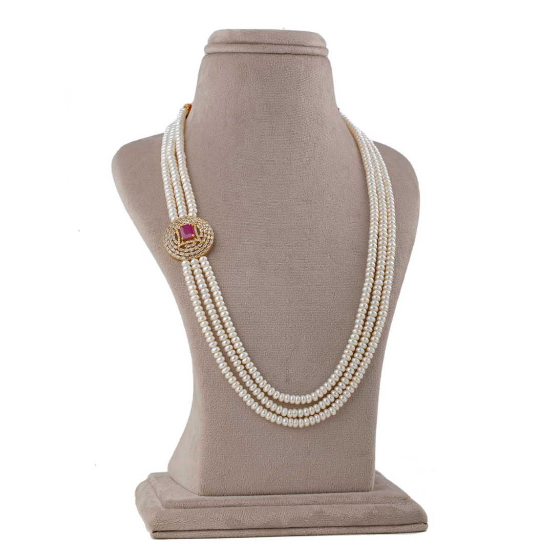 Whispering Meadows Pearl Necklace and Earring Set