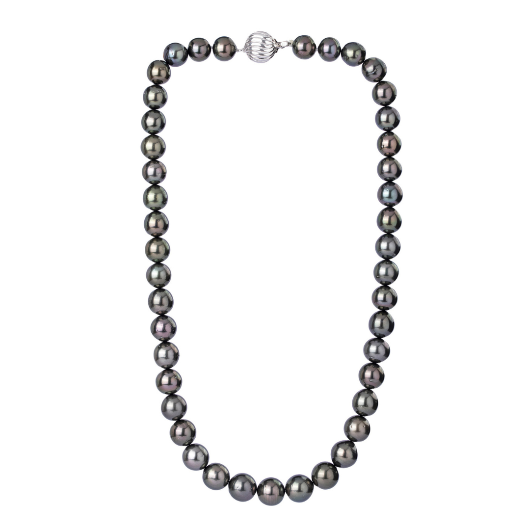 Tranquility Tahitian Pearl Necklace with Subtle Green-Blue Tones