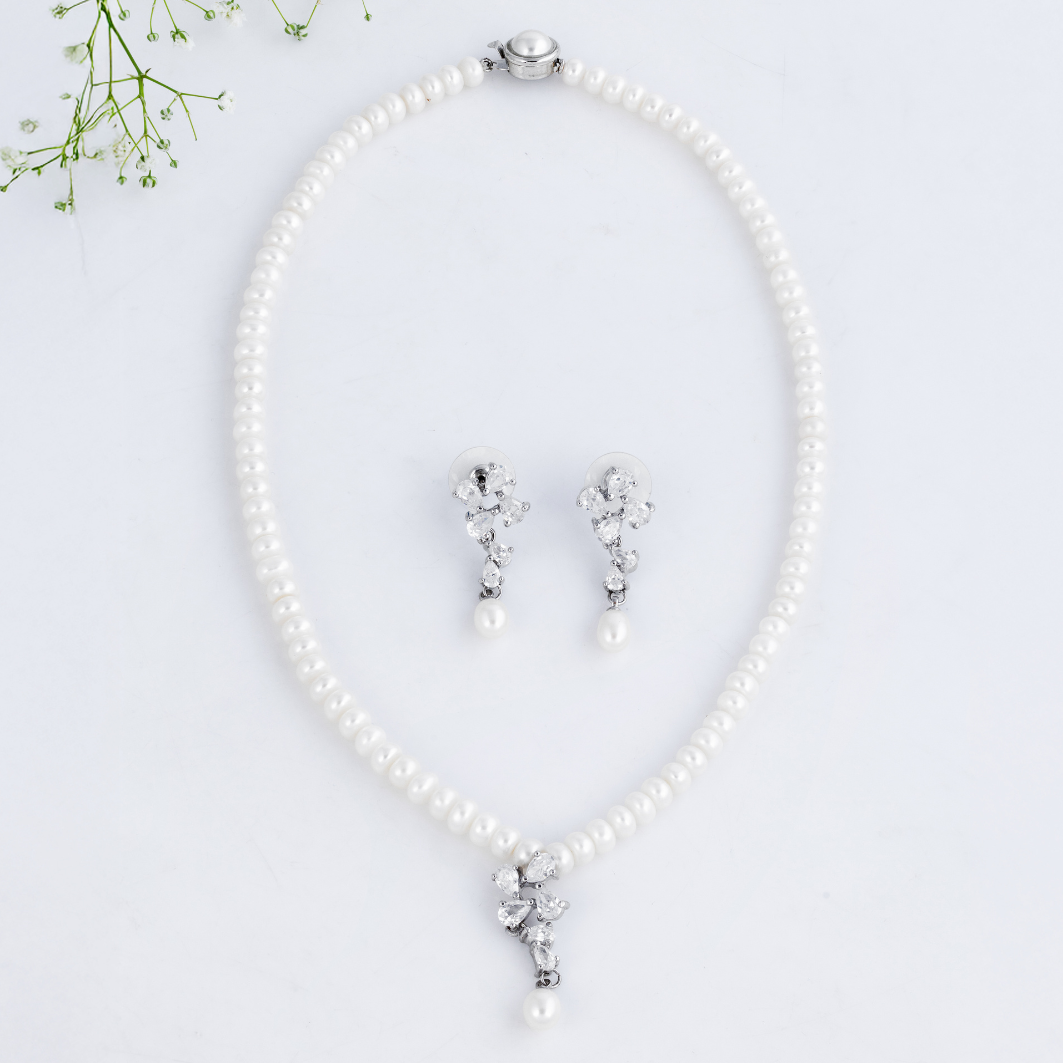 Sparkling Crystal Pearl Pendant Set