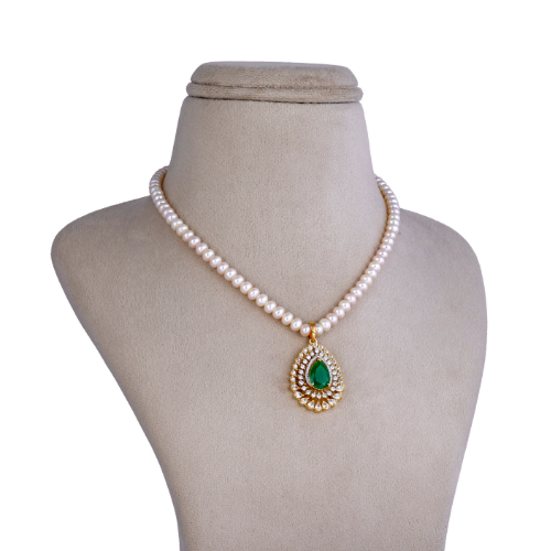 Emerald Drop Pearl Pendant Set