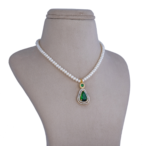 Pearl Marquise Emerald Pendant Set