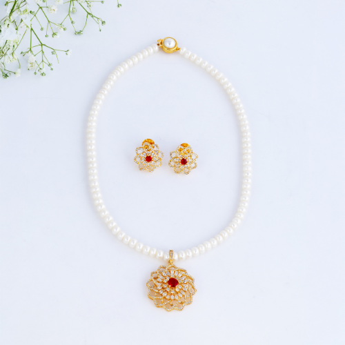 Red Stone Floral Pearl Pendant Set