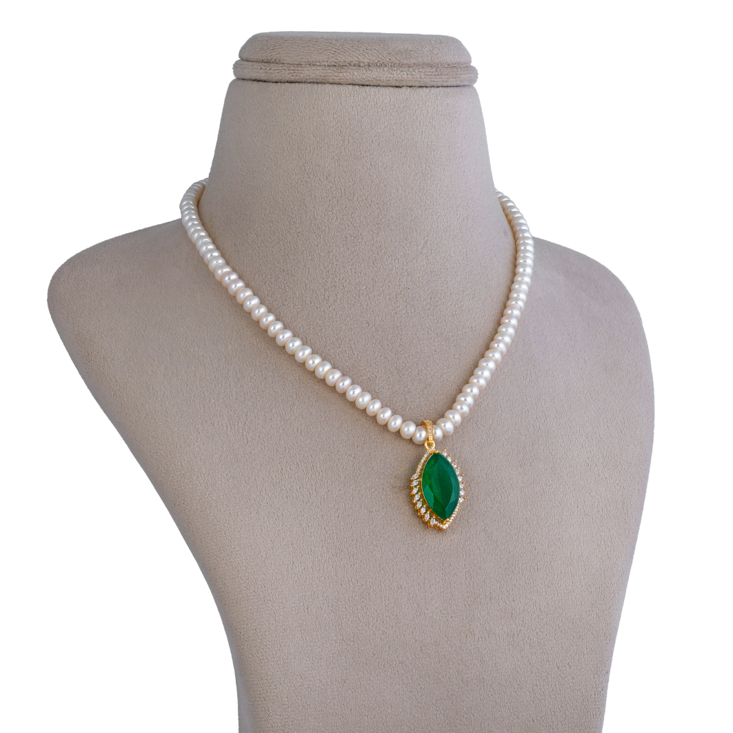 Emerald Leaf Pearl Pendant Set
