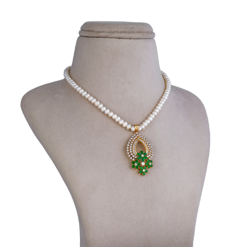 Floral Freshwater Pearl Pendant Set