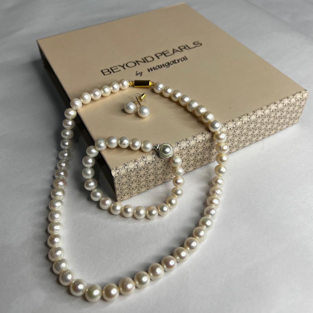 Freshwater White Beuty Pearl Gift Set